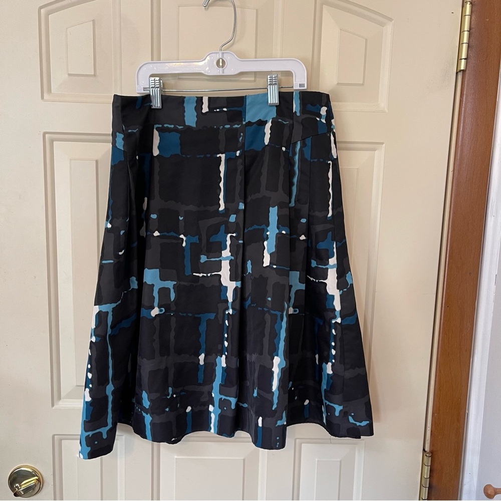 Express Design Studio Black and Blue Pleated A-line Skirt